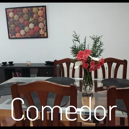 Semesterbostad Casa Santa Tecla